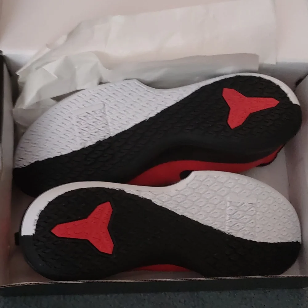 Nike Mamba Focus Red University - Picture 2 of 6